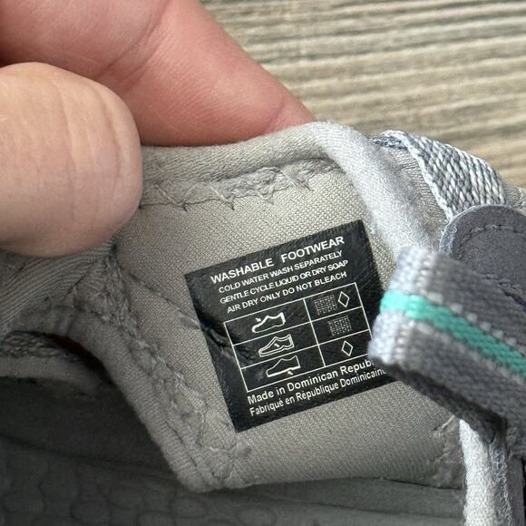 KEEN Whisper Women’s Gray Sandals Size 6 US / 36 EU Water Hiking Outdoor - Picture 4 of 9